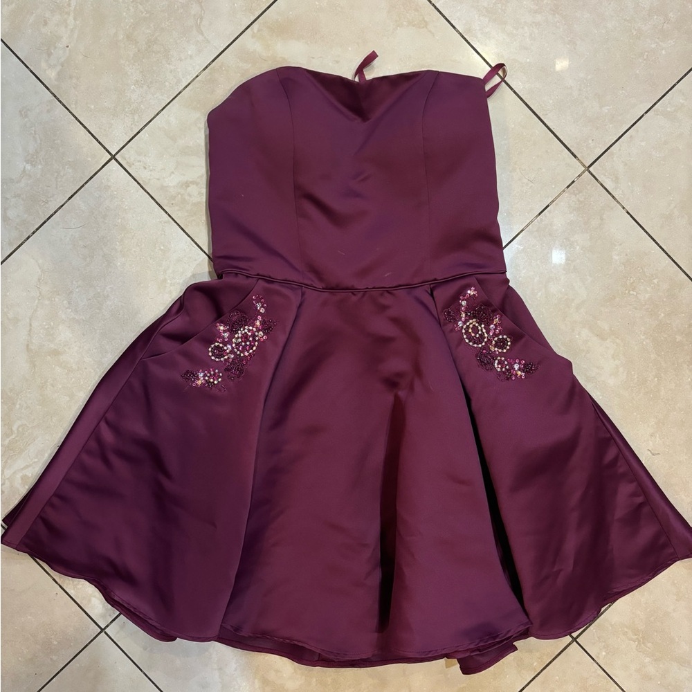 Mori Lee 9451 purple strapless dress size 12 with embellished pockets